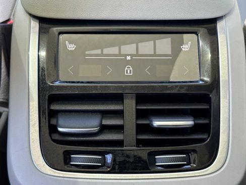 Used 2023 Volvo XC90 B6 Plus w/ Protection Package Premier AWD/4WD image 34