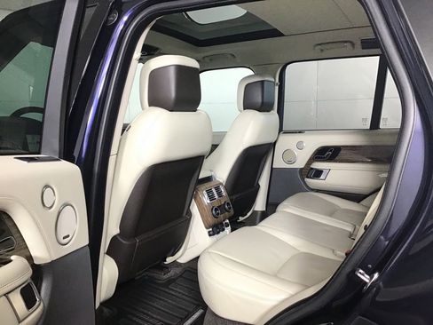 Used 2019 Land Rover Range Rover Supercharged AWD/4WD image 30