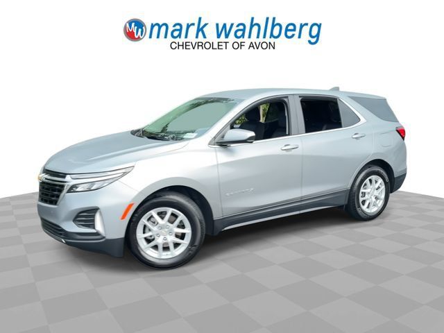 Used 2024 Chevrolet Equinox LT FWD image 4