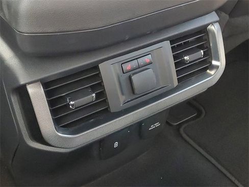 Certified 2023 Ford F150 Platinum w/ Equipment Group 701A High image 25