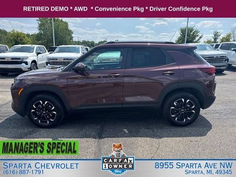 Used 2023 Chevrolet TrailBlazer LT w/ Convenience Package AWD/4WD image 6