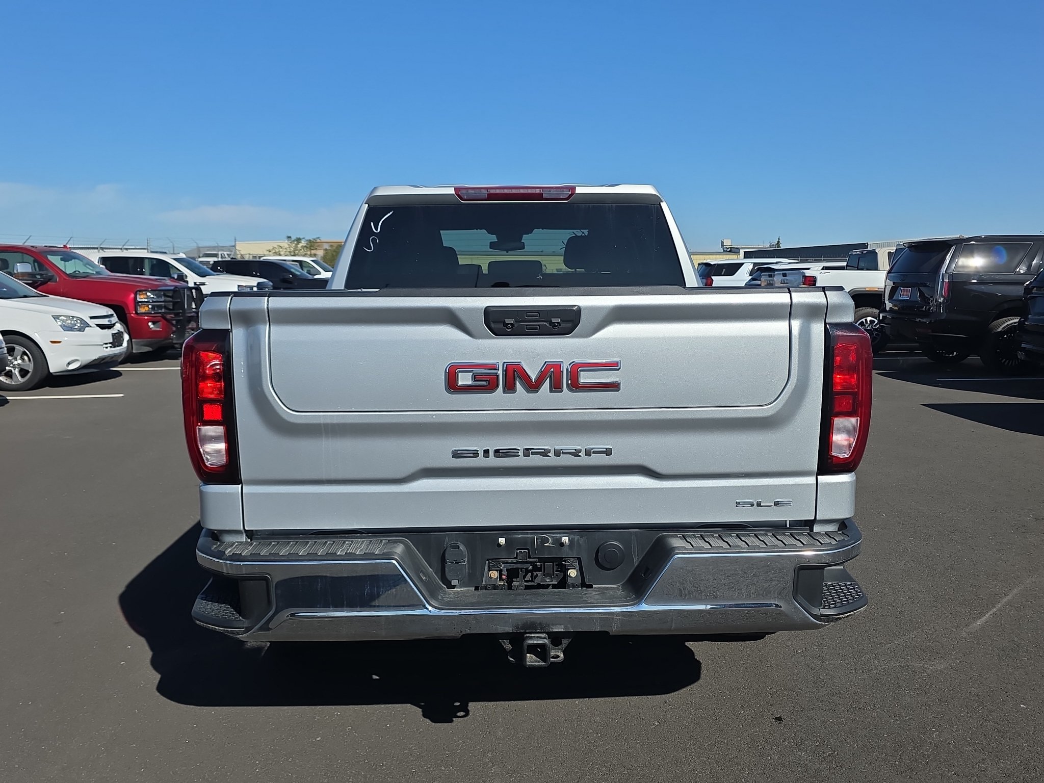 Used 2022 GMC Sierra 1500 SLE AWD/4WD image 7