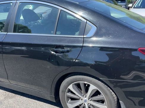 Used 2017 Subaru Legacy 3.6R Limited AWD/4WD image 6