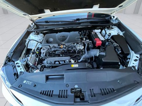 Used 2024 Toyota Camry LE FWD image 10