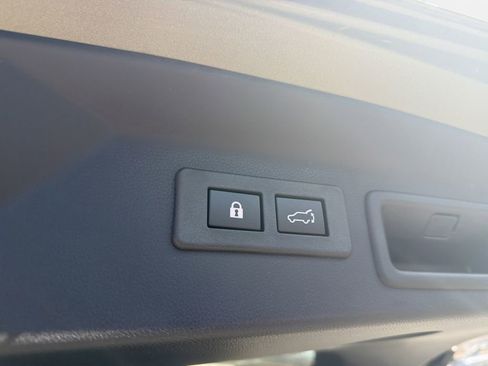 Certified 2026 Subaru Forester Premium image 36