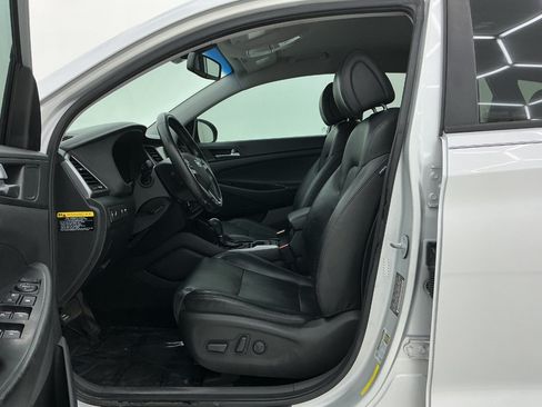 Used 2016 Hyundai Tucson Limited FWD image 14