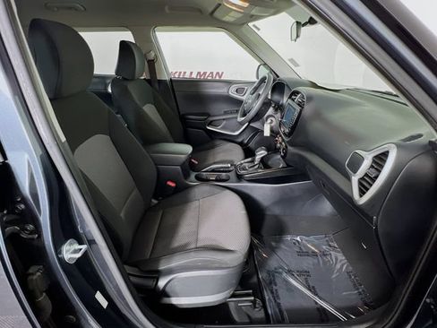 Used 2020 Kia Soul LX FWD image 35