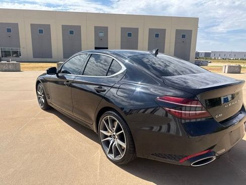 Used 2024 Genesis G70 2.5T RWD image 7
