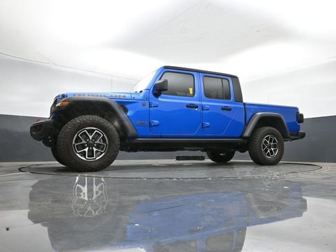 Used 2025 Jeep Gladiator Rubicon image 34