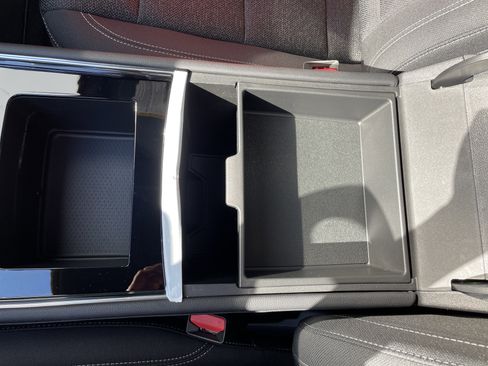 New 2026 Chevrolet Traverse LT image 51