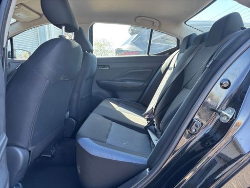 Used 2025 Nissan Versa SV image 23