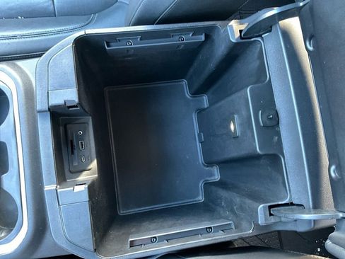 Used 2020 Chevrolet Silverado 1500 LT Trail Boss w/ Midnight Edition image 20