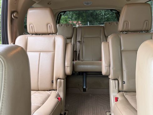Used 2012 Ford Expedition XLT RWD image 21