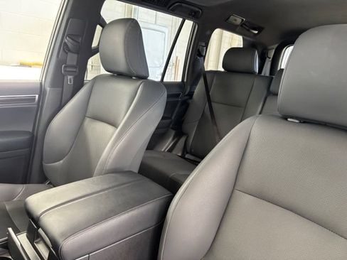 Used 2023 Lexus GX 460 Premium w/ Premium Package AWD/4WD image 24