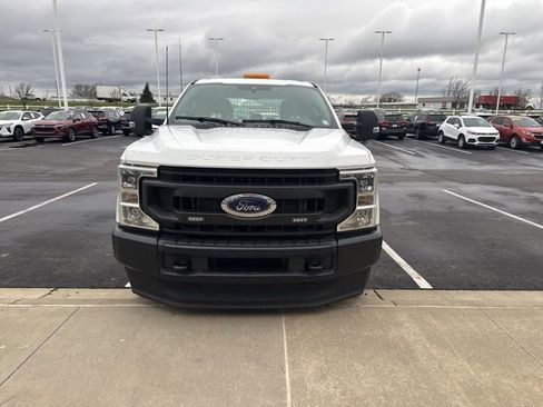 Used 2022 Ford F250 XL w/ Power Equipment Group image 16