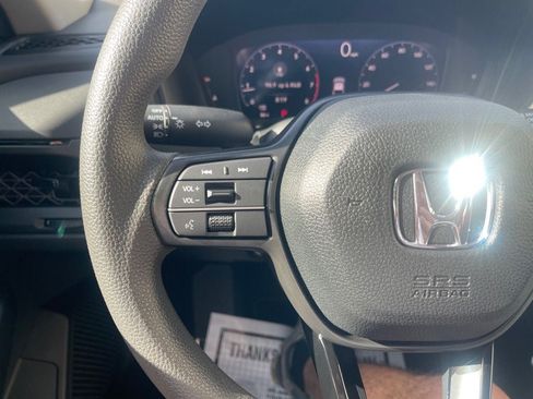 Used 2025 Honda Accord LX image 15