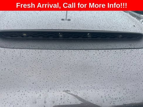Used 2025 RAM 2500 Laramie AWD/4WD image 27