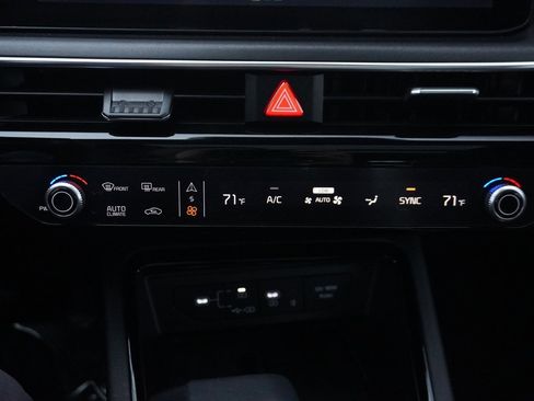 Used 2025 Kia K5 GT-Line w/ GT-Line Premium Package image 52