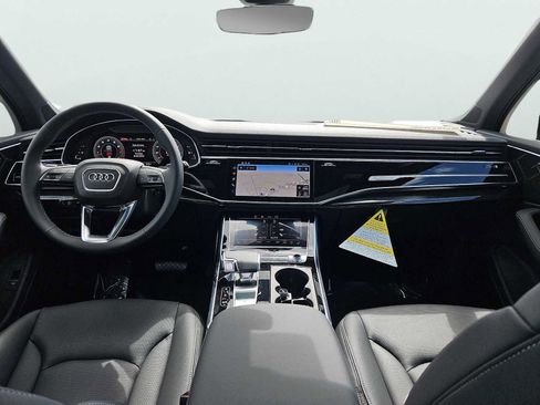 New 2025 Audi Q7 3.0T Premium Plus AWD/4WD image 4