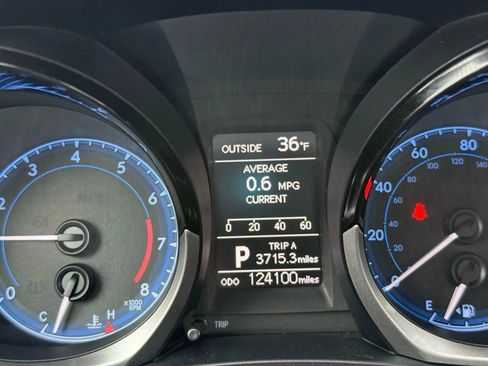 Used 2015 Toyota Corolla S image 25