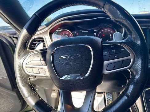 Used 2019 Dodge Challenger SRT Hellcat w/ Plus Package RWD image 20