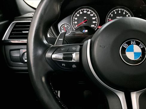 Used 2018 BMW M3 image 21