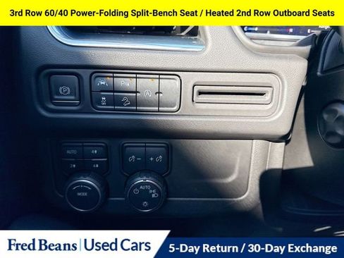 Used 2023 Chevrolet Tahoe Premier AWD/4WD image 16