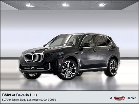 New 2026 BMW X5 sDrive40i image 1