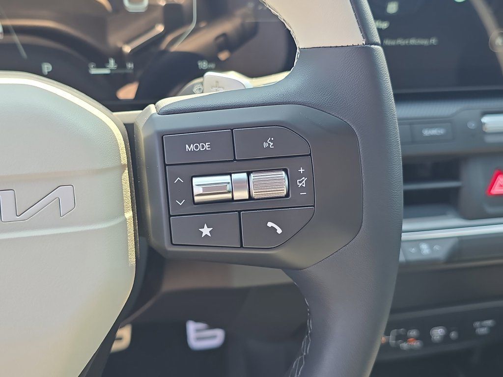 New 2026 Kia K4 GT-Line Turbo FWD image 32