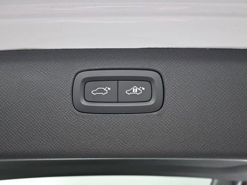 New 2026 Volvo XC90 B6 Ultra w/ Lounge Package AWD/4WD image 30