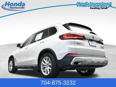 Used 2023 BMW X5 xDrive40i w/ Premium Package AWD/4WD image 31