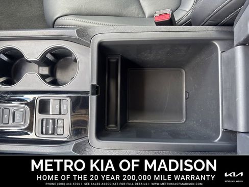 Used 2025 Honda Pilot EX-L image 24