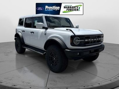New 2026 Ford Bronco Outer Banks w/ Sasquatch Package