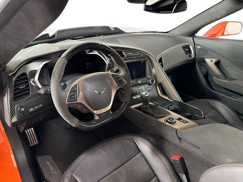 Used 2019 Chevrolet Corvette ZR1 RWD image 9