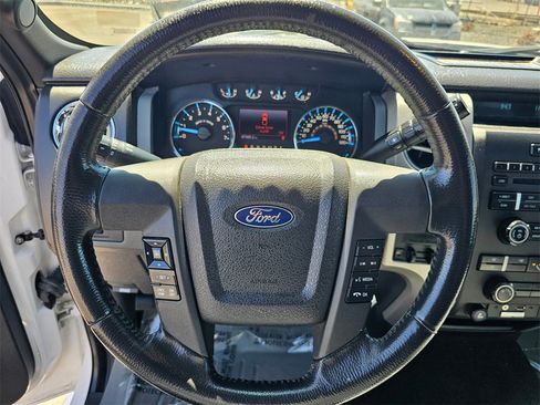 Used 2012 Ford F150 XLT w/ XLT Chrome Pkg image 17