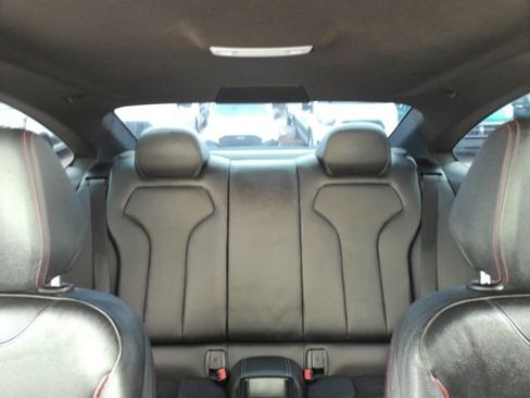 Used 2019 BMW M4 CS w/ Executive Package image 27