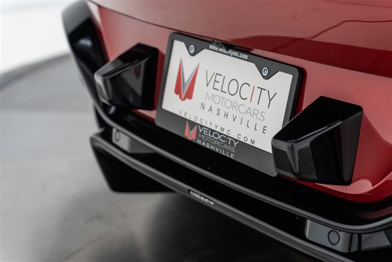 Used 2020 Aston Martin V8 Vantage Coupe RWD image 28