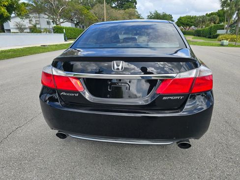 Used 2015 Honda Accord Sport image 6