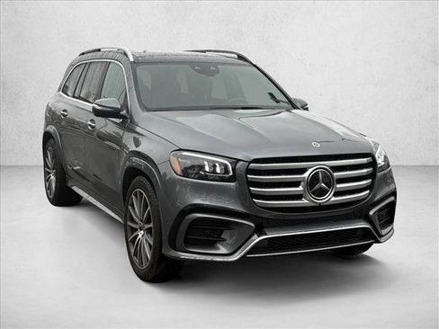 Certified 2025 Mercedes-Benz GLS 450 4MATIC image 3