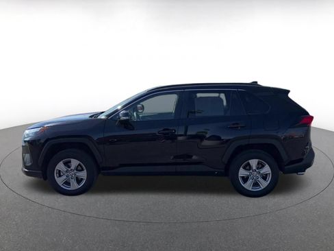 Used 2025 Toyota RAV4 XLE w/ Convenience Package AWD/4WD image 9