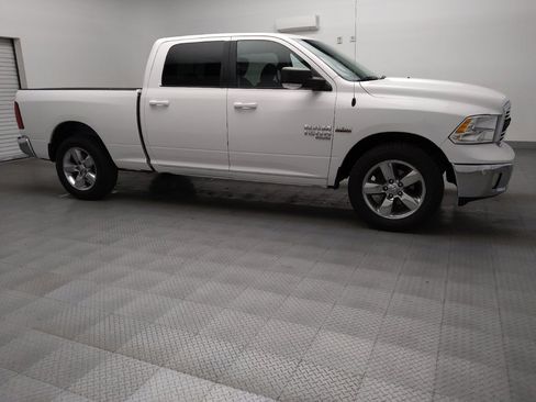 Used 2019 RAM 1500 Big Horn AWD/4WD image 11