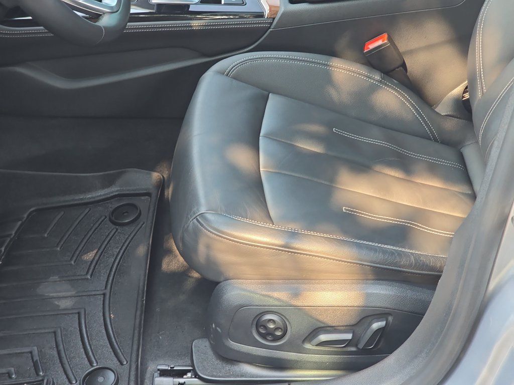 Used 2022 Audi A5 2.0T Premium Plus AWD/4WD image 32