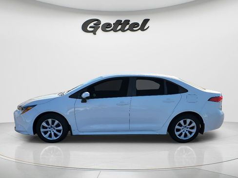 Used 2025 Toyota Corolla LE image 7