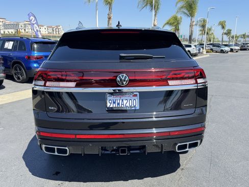 Used 2024 Volkswagen Atlas Cross Sport SEL Premium R-Line AWD/4WD image 8