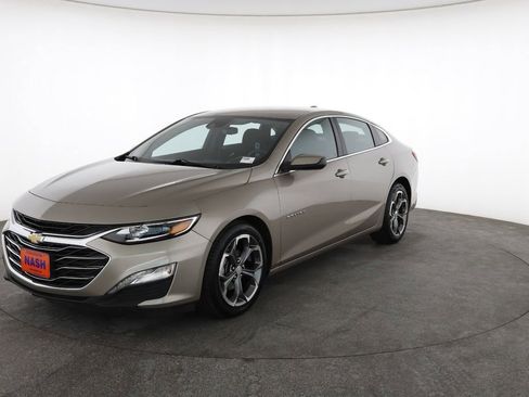 Used 2024 Chevrolet Malibu LT image 5
