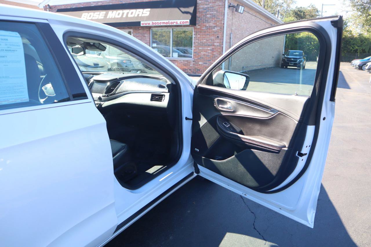 Used 2016 Chevrolet Impala LT w/ Leather Package FWD image 11