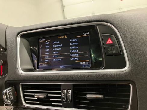 Used 2016 Audi Q5 2.0T Premium AWD/4WD image 35
