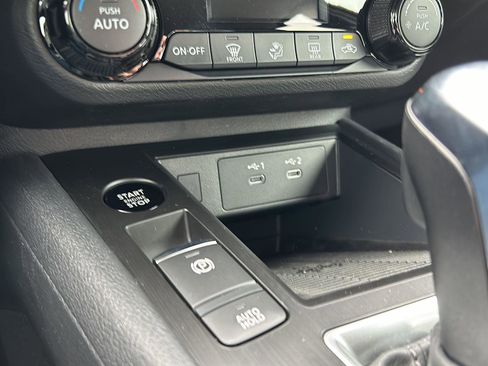 New 2026 Nissan Kicks SV w/ Charging Package image 19