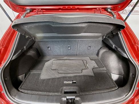 Certified 2021 Nissan Rogue Sport SL w/ Premium Package image 31