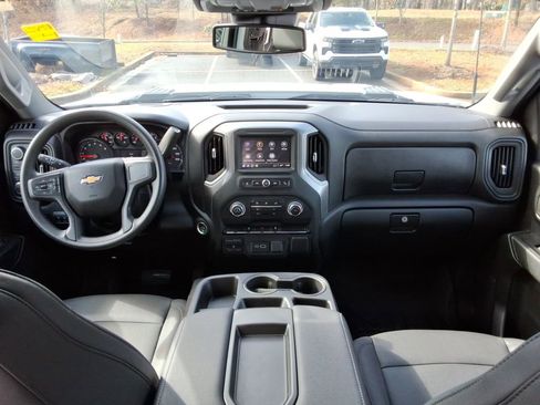 Certified 2024 Chevrolet Silverado 2500 W/T w/ WT Convenience Package image 21